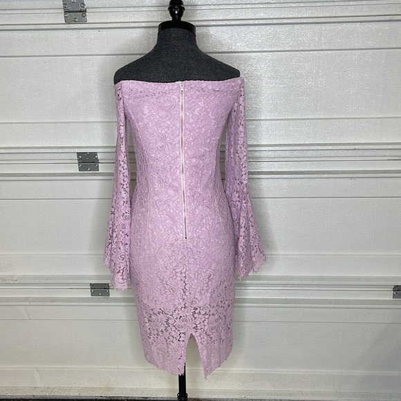 Bardot Revolve Solange Bell Sleeve Lace Dress Size Small 6 - Picture 7 of 8
